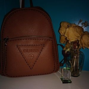 🎉One night Sale!🎉 ? GUESS backpack
